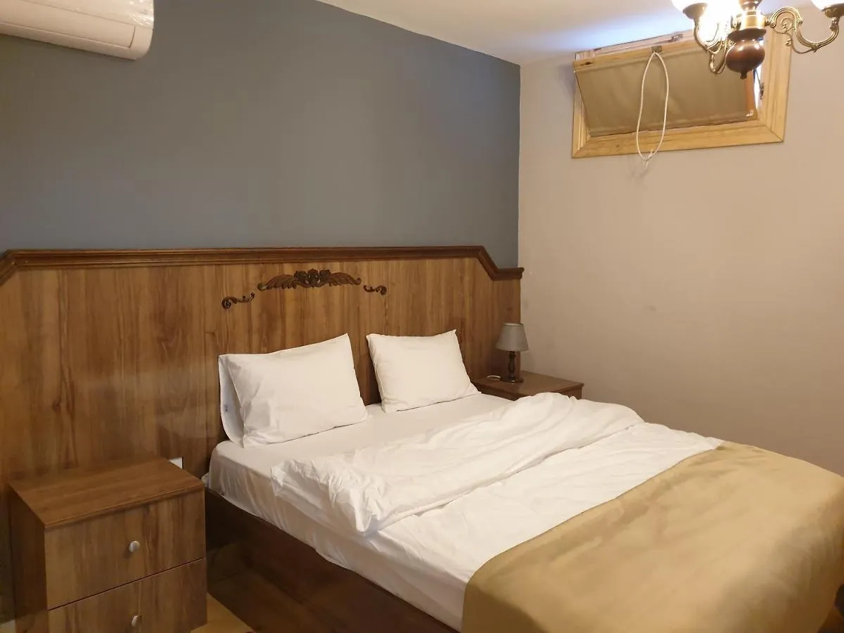 Hotel Staryy Dom Resort Istanbul